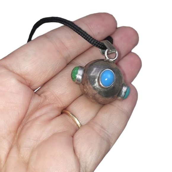 Vintage Jewelry - Vintage 925 Mexico Sterling Silver & Stone Harmony Chime Ball Pendant